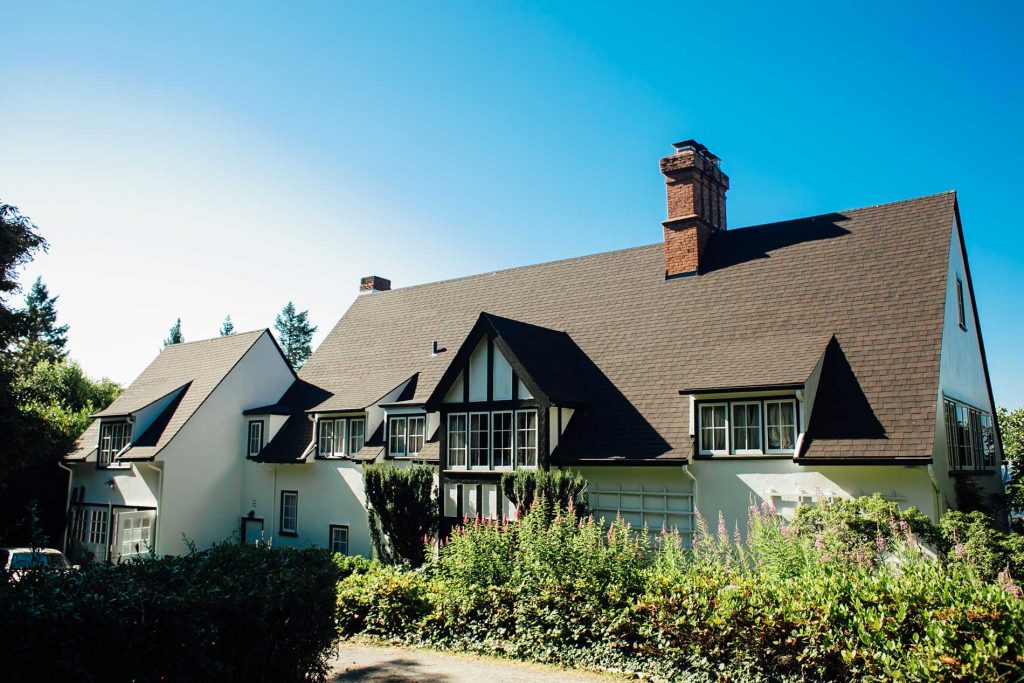 Portland Oregon Roofing installation and replacement services